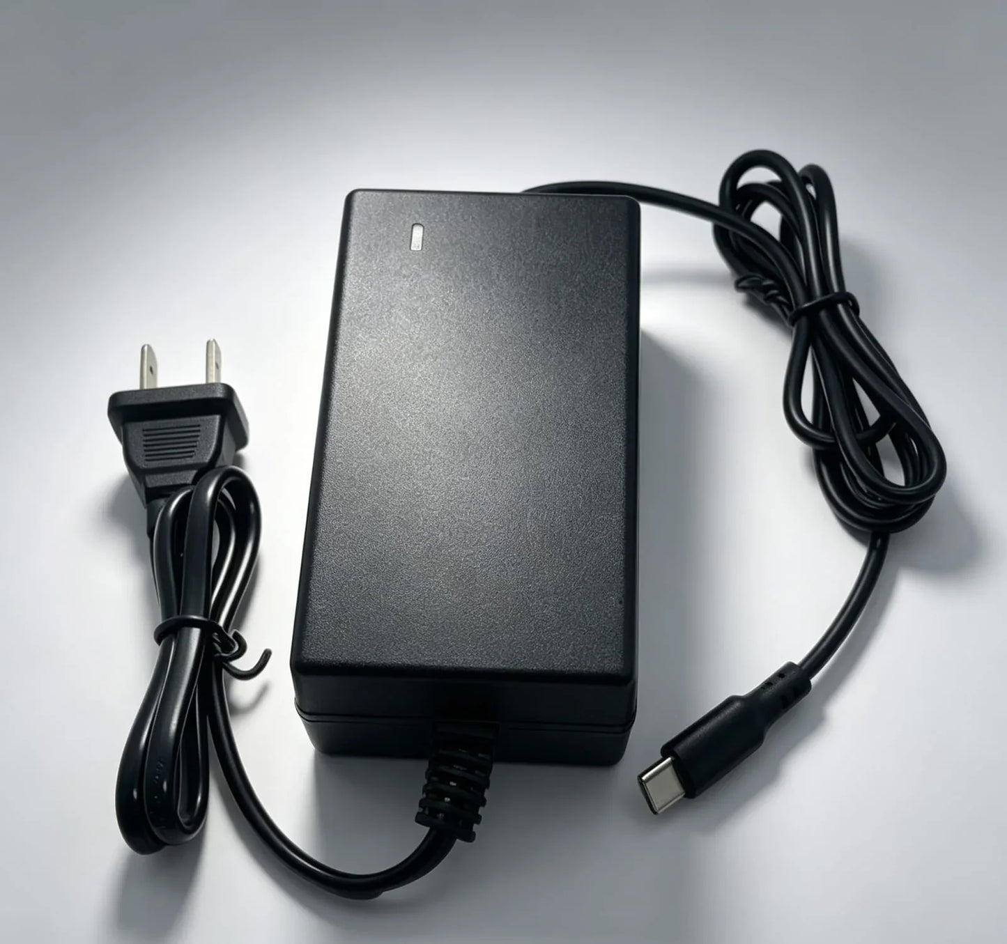 USB-C Home Power Adapter for 1-7L/Min Portable Oxygen Concentrator